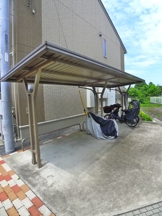 サンモール　A棟の物件外観写真