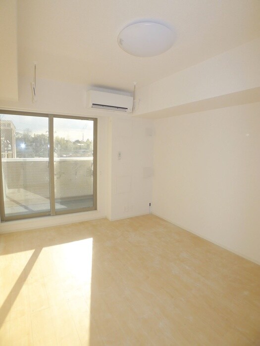 ラ　ラ　トマートＢの物件内観写真