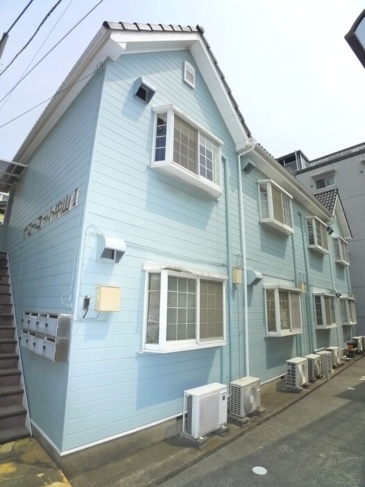 サニ－コ－ト中山Ⅰの物件外観写真