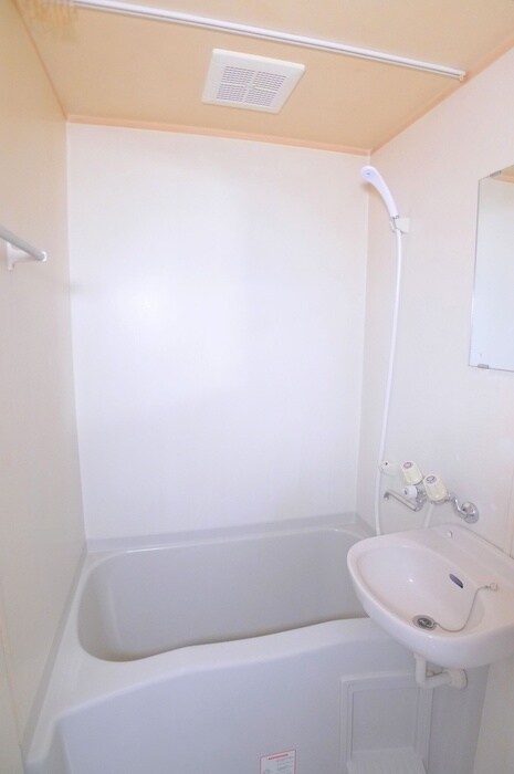 サニ－コ－ト中山Ⅰの物件内観写真