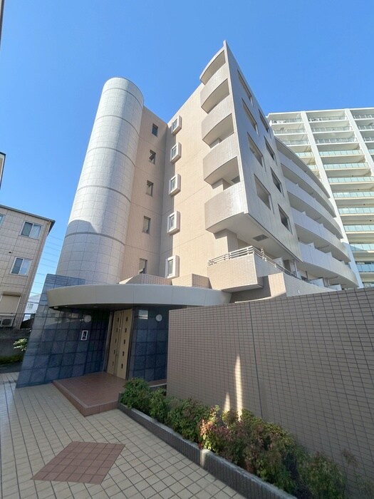 グレイスコ－トの物件外観写真