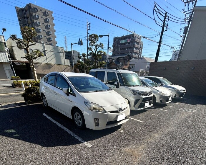 グレイスコ－トの物件外観写真