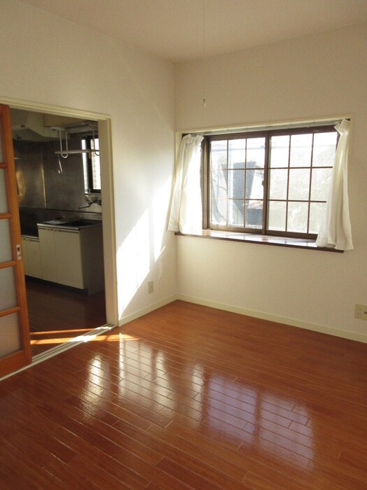 ル・ジャルダン・オオクラヤマＡの物件内観写真