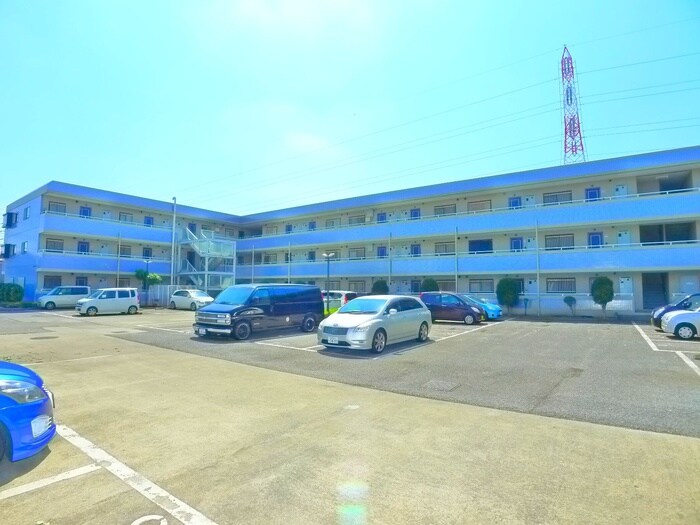 ベルドゥムール鎌ケ谷の物件外観写真