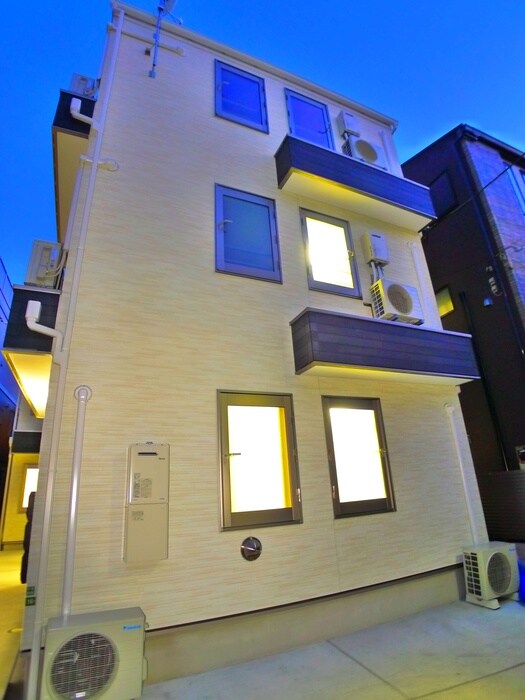 ブリリアント北千住の物件外観写真