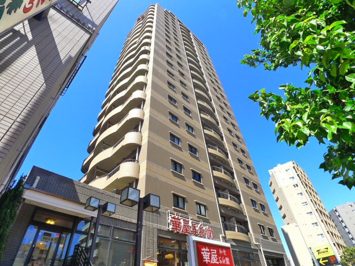 センテニアルタワーの物件外観写真