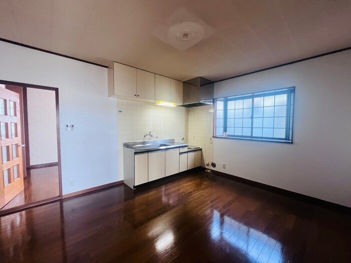 メゾンスズキ Aの物件内観写真