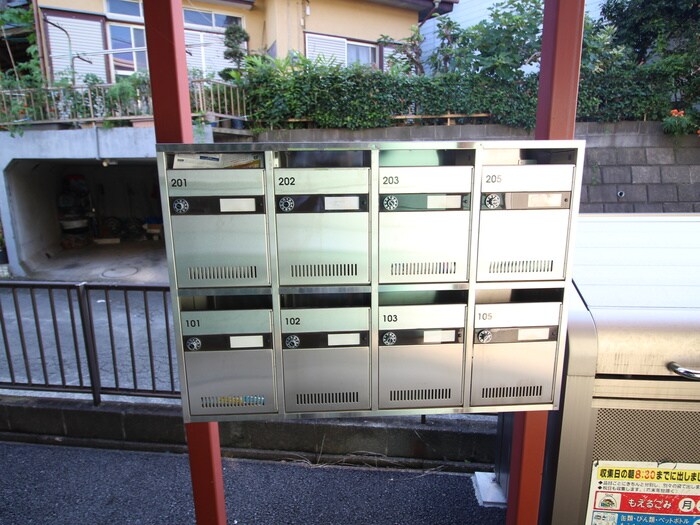 仲居ハイツⅠの物件外観写真