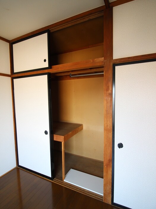 仲居ハイツⅠの物件内観写真