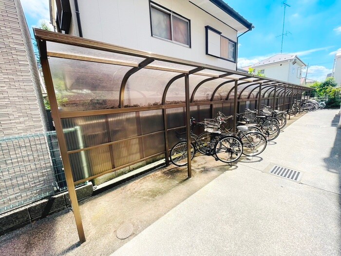 エクセルいづみの物件外観写真