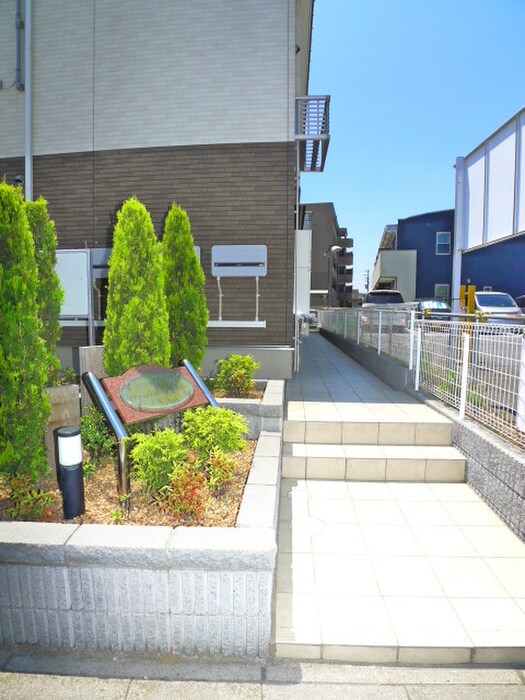 フェスティナレンテの物件外観写真