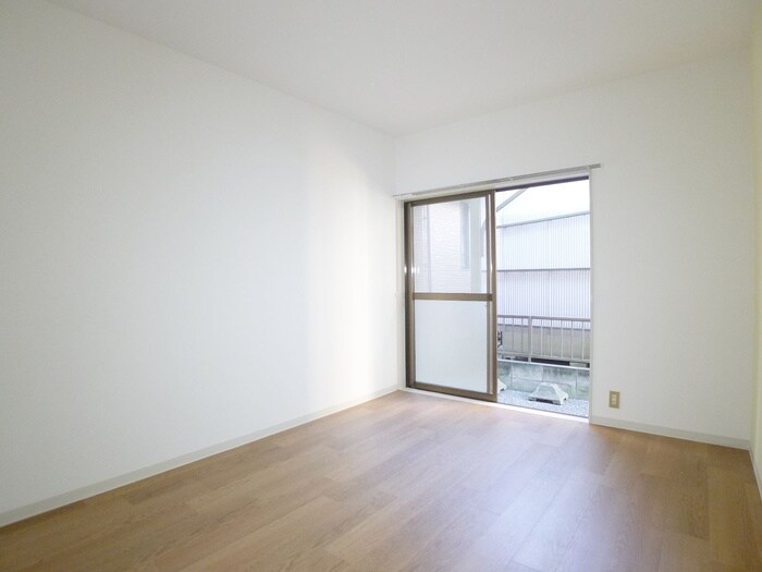 ハイツプラムＡ棟の物件内観写真