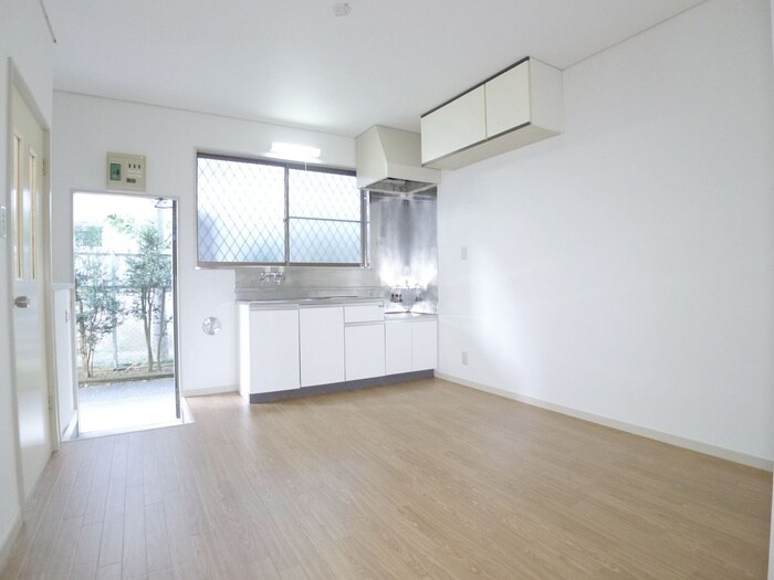 ハイツプラムＡ棟の物件内観写真