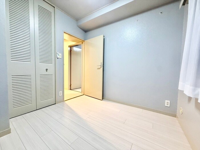 リズ市川平田の物件内観写真