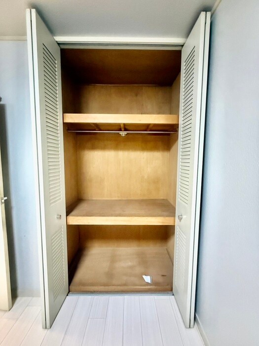 リズ市川平田の物件内観写真