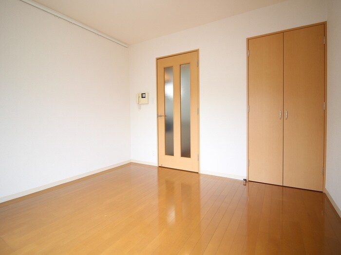 アステラス烏山の物件内観写真