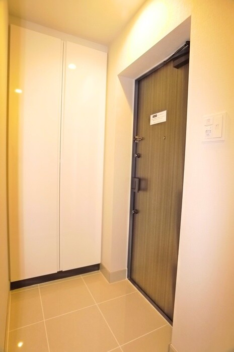 コンフォリア新御徒町の物件内観写真