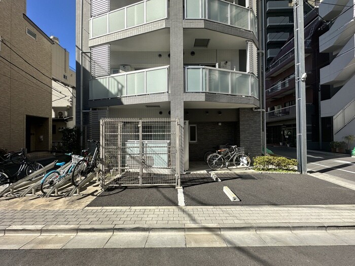 コンフォリア新御徒町の物件外観写真