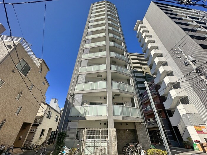 コンフォリア新御徒町の物件外観写真