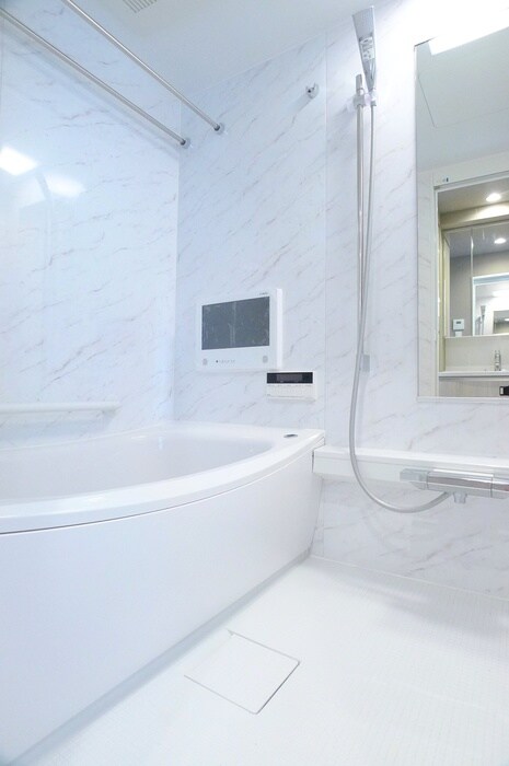 コンフォリア新御徒町の物件内観写真