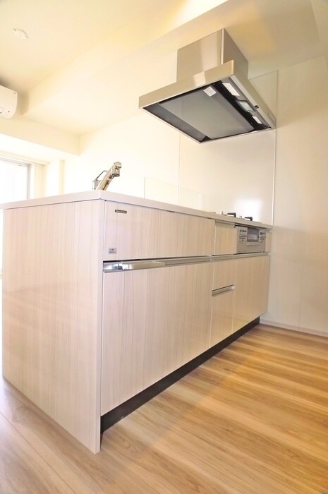 コンフォリア新御徒町の物件内観写真