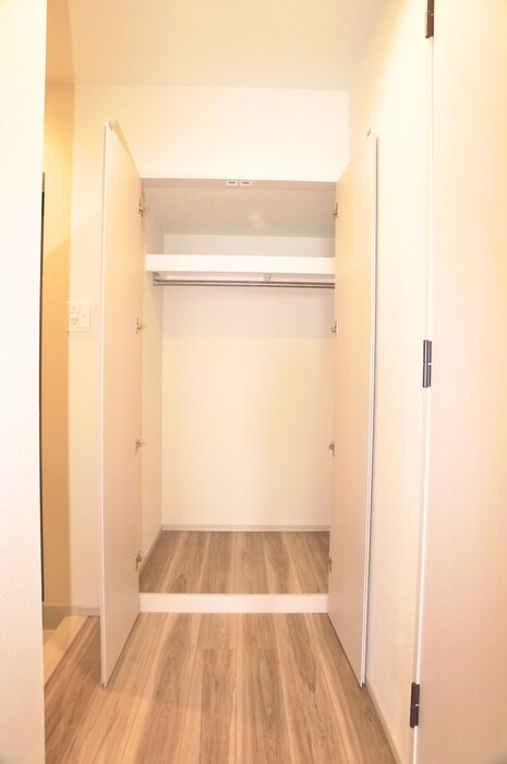 コンフォリア新御徒町の物件内観写真