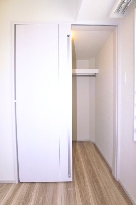 コンフォリア新御徒町の物件内観写真