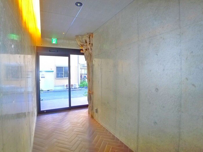 ﾚｲｵｰﾊﾞｰ金町の物件外観写真