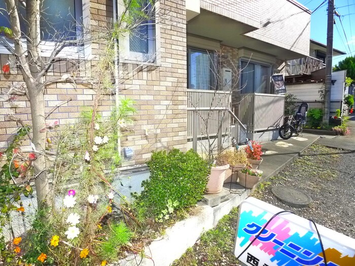 マ－メイドの物件外観写真