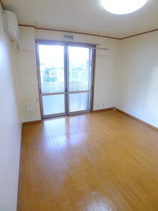 マ－メイドの物件内観写真