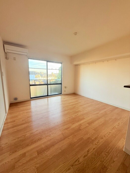 ハックベリ－Ｂ棟の物件内観写真