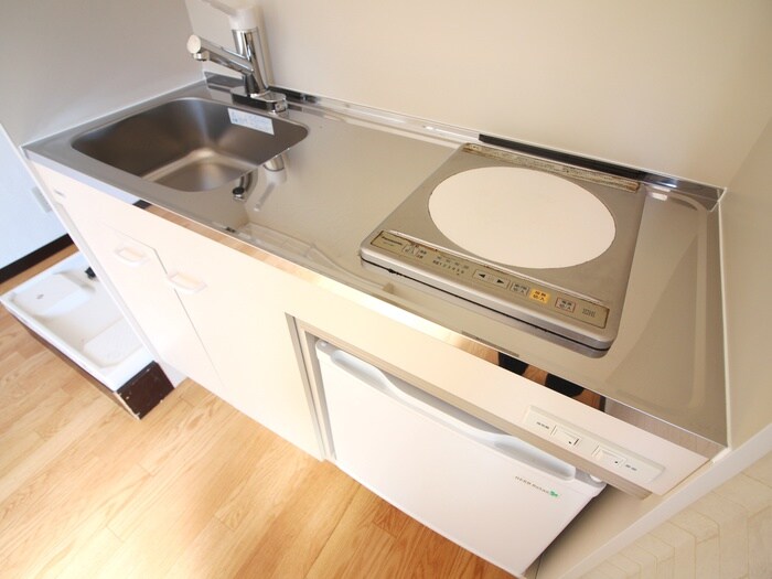 稲荷町マンションの物件内観写真