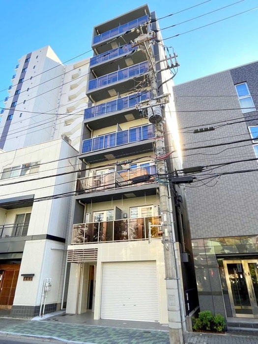 エストウルースプラス三ノ輪の物件外観写真