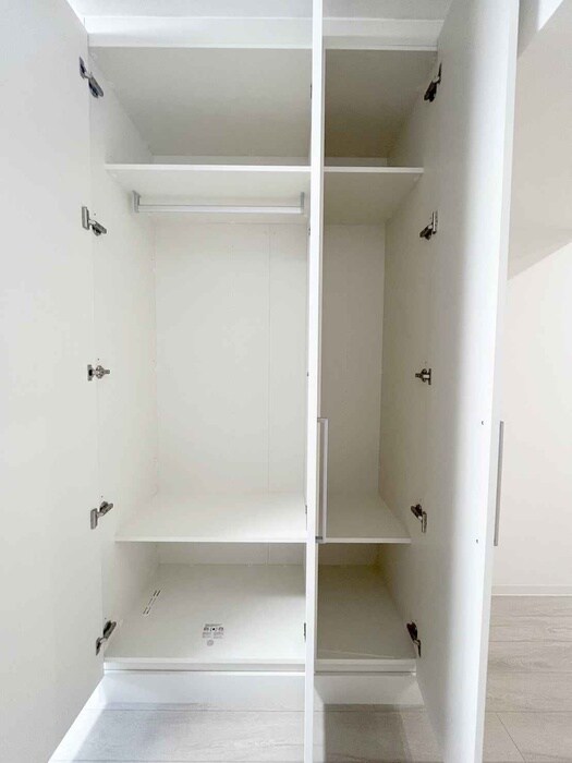 エストウルースプラス三ノ輪の物件内観写真