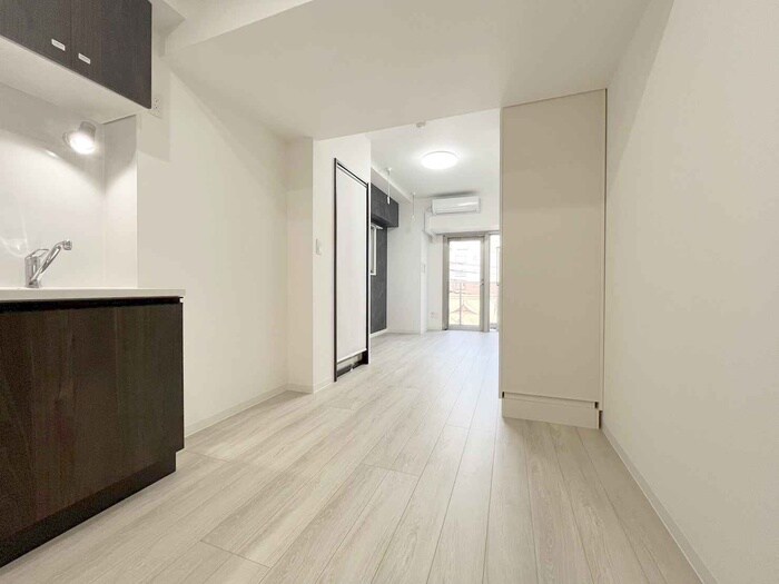 エストウルースプラス三ノ輪の物件内観写真