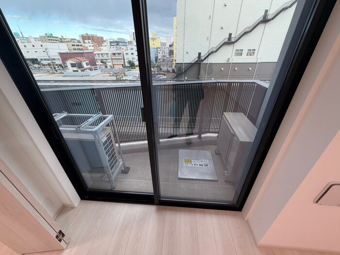 ｺﾝﾌｫﾘｱ・ﾘｳﾞ豊洲ｷｬﾅﾙの物件内観写真