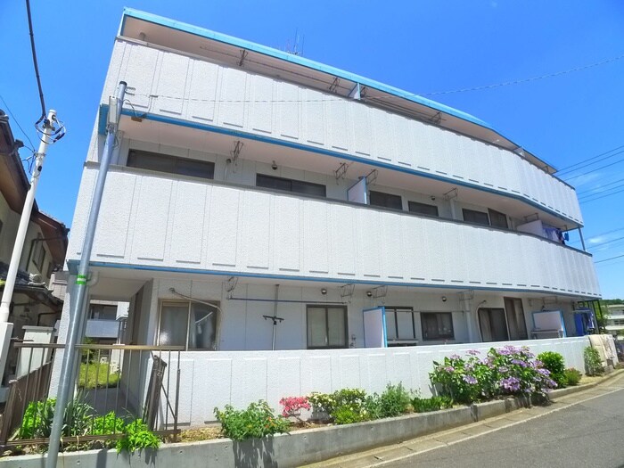 ベルコリ－ヌ上本郷の物件外観写真