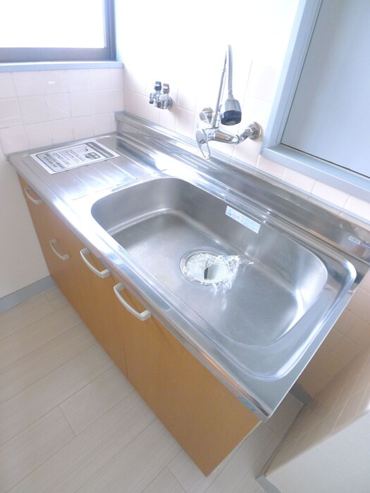 ベルコリ－ヌ上本郷の物件内観写真