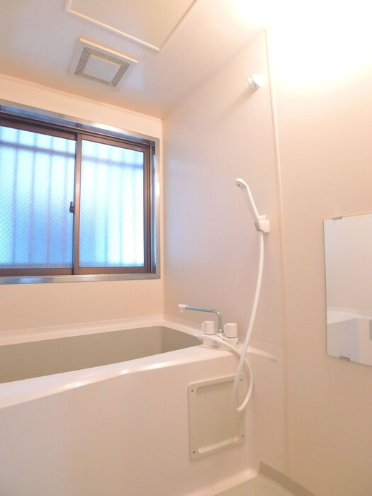 ベルコリ－ヌ上本郷の物件内観写真