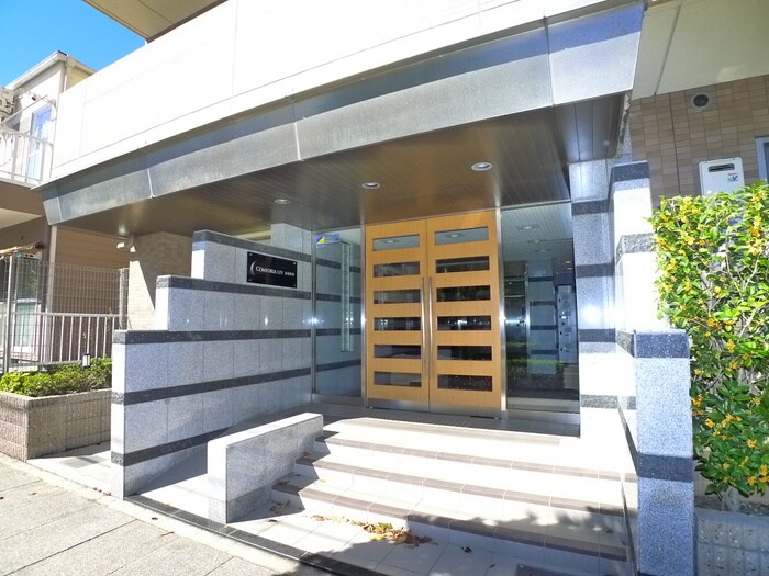 市川妙典レジデンスの物件外観写真