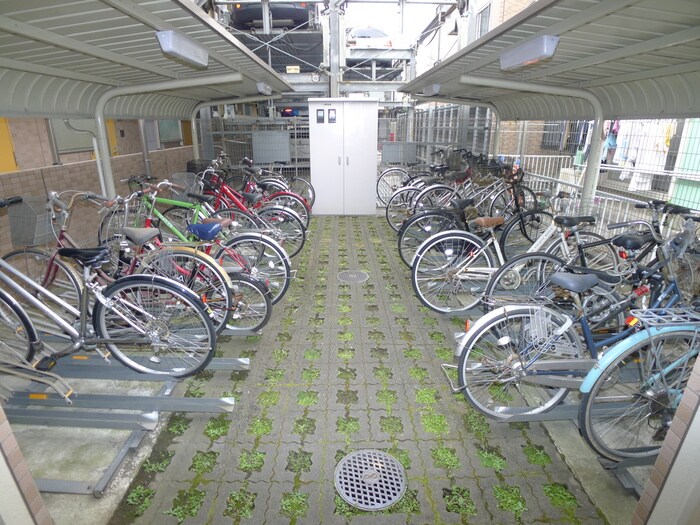 市川妙典レジデンスの物件外観写真