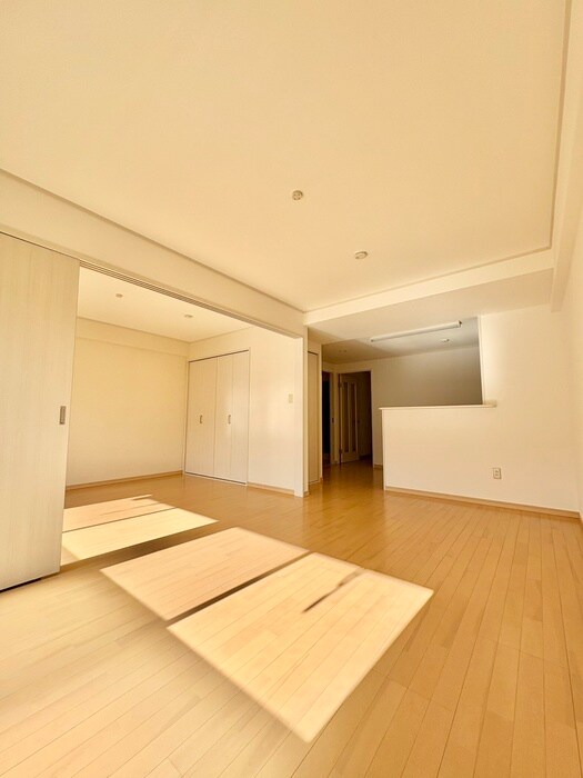 清水マンション　2号棟の物件内観写真