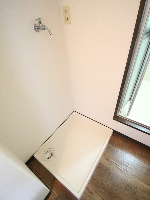 ラグリューⅡの物件内観写真