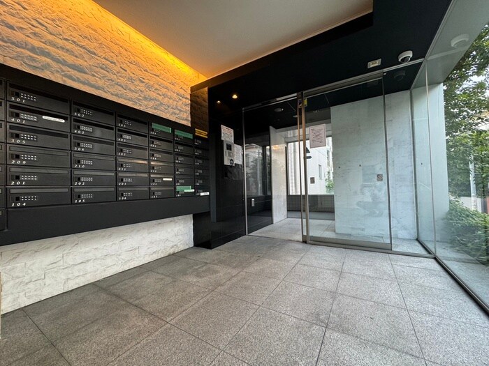 リヴシティ西早稲田の物件外観写真