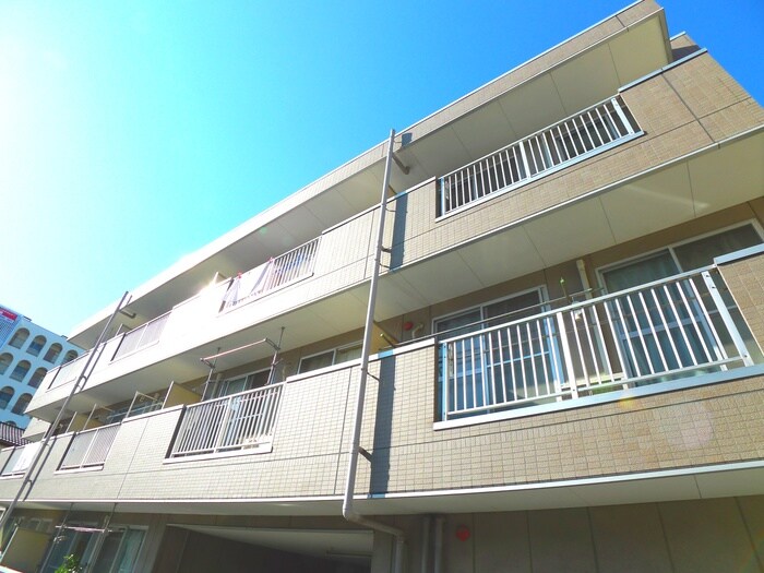 グロ－ガ－デンⅡの物件外観写真