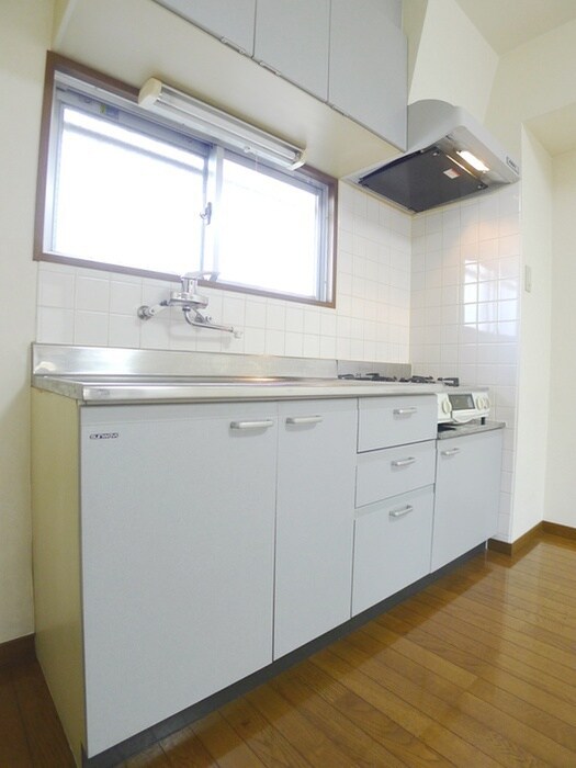 グロ－ガ－デンⅡの物件内観写真