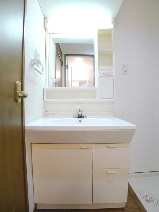 グロ－ガ－デンⅡの物件内観写真