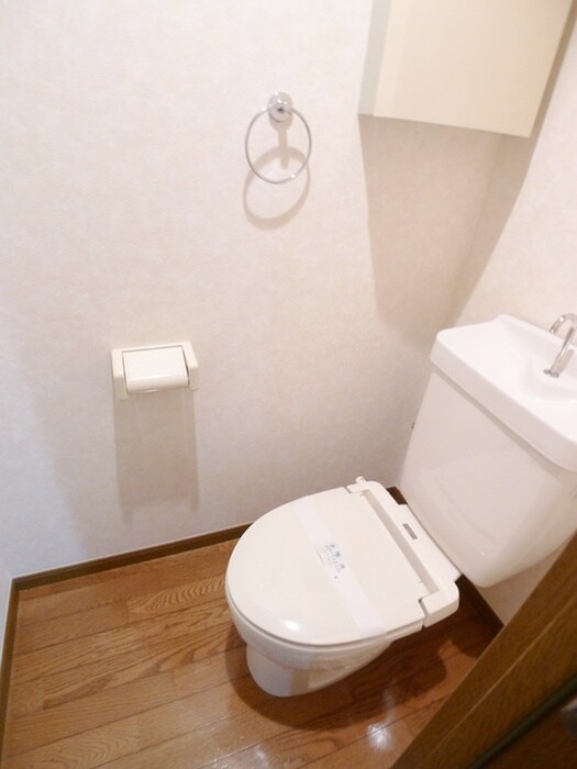 グロ－ガ－デンⅡの物件内観写真