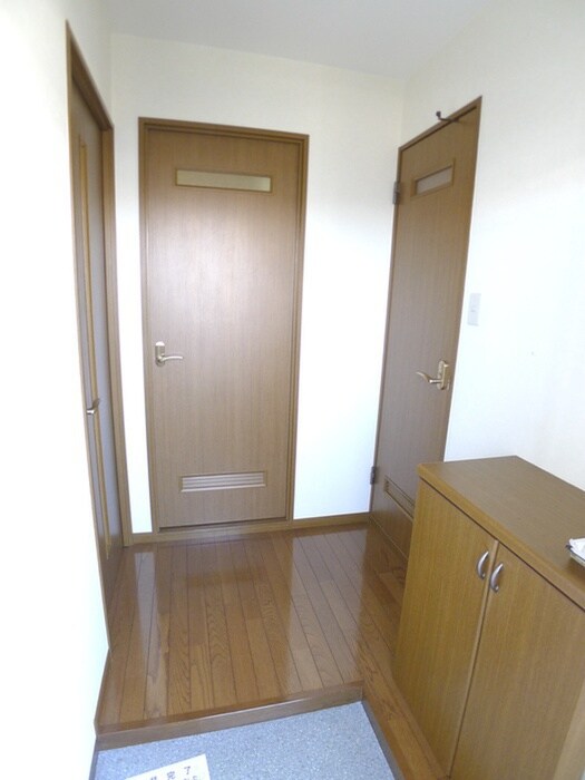 グロ－ガ－デンⅡの物件内観写真