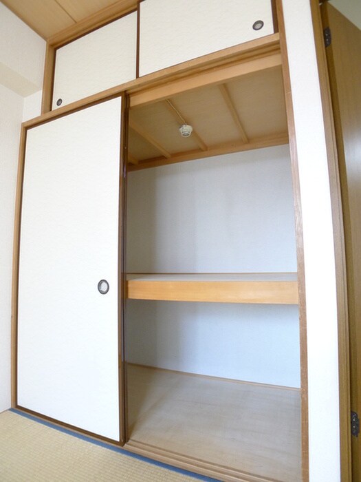 グロ－ガ－デンⅡの物件内観写真